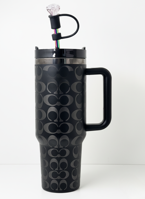 1,18 l Edelstahl Thermobecher mit holografischem Monogramm – Schwarz-Silber
